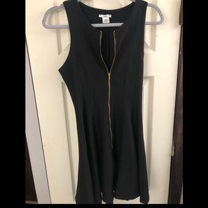 Gorgeous Zipper Black Dress
